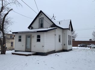 2713 W 1st St, Duluth, MN 55806