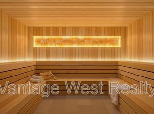 3389 Lakeshore Rd #216, Kelowna, BC V1W4H6