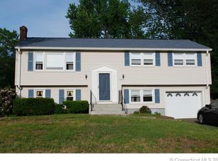 216 Penney Dr, East Hartford, CT 06118