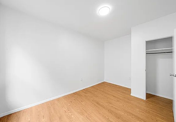 3rd image of 728 W 181st St #50A