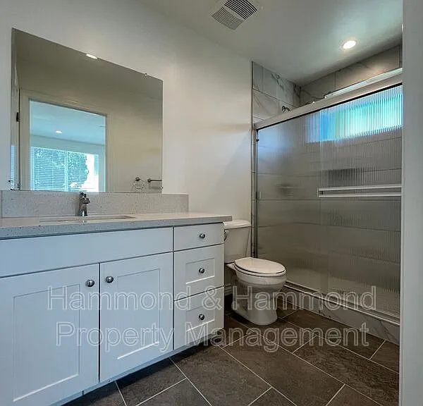 12680 Bradley Ave #9 — Photo 30