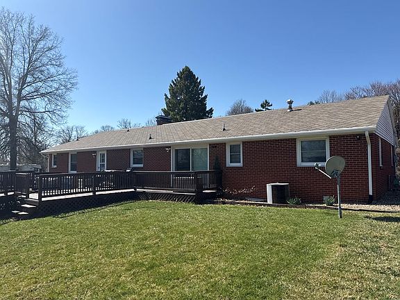 5th image of 1365 Beechdale Dr
