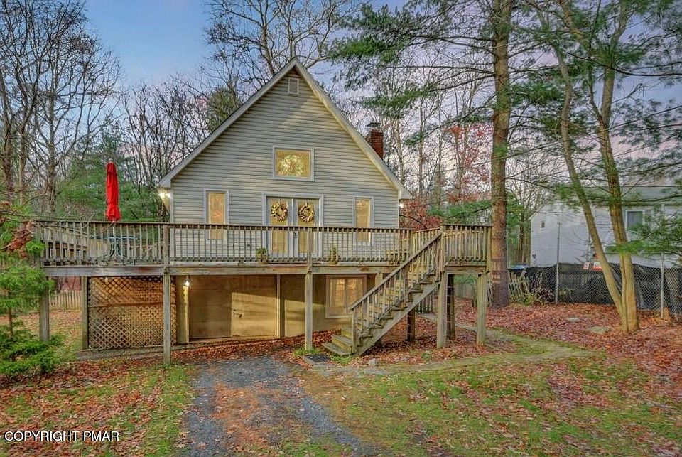 1st image of 115 Tannenbaum Way