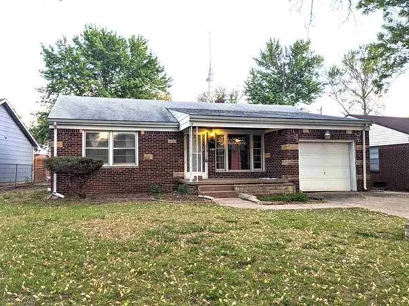 3717 E Funston St, Wichita, KS 67218