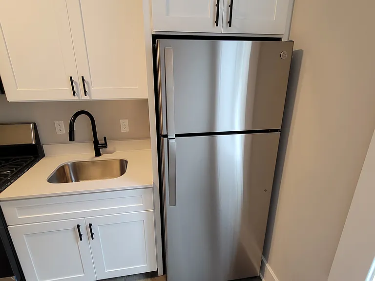 192 Kensington Ave #401 — Photo 24
