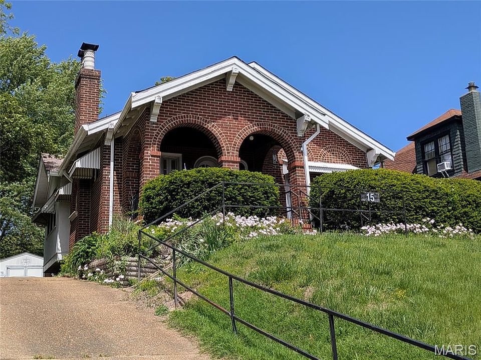 1st image of 15 Hereford Ave