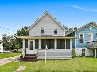 314 Pine St, Joliet, IL 60435