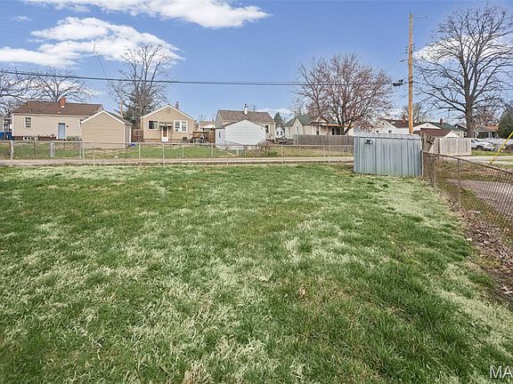 4th image of 2535 E 28th St