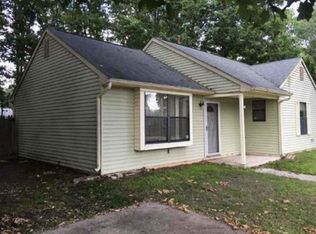 830 Richmond Dr, Sicklerville, NJ 08081