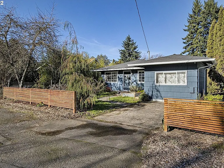 5611 NE Skidmore St — Photo 2