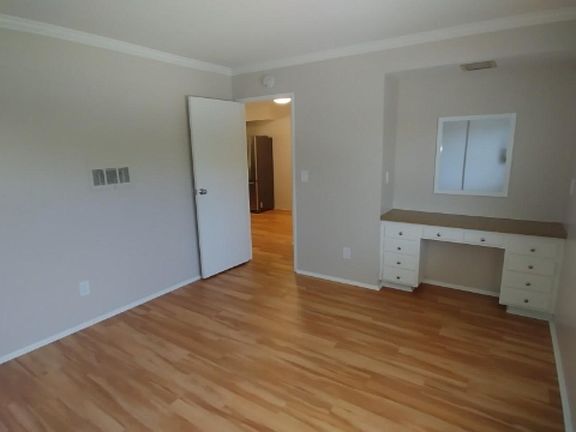 5th image of 249 Verano Dr APT 19