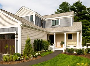 Fresco 4 Plan, Bentgrass Mist at The Pinehills by The Green Company, Plymouth, MA 02360