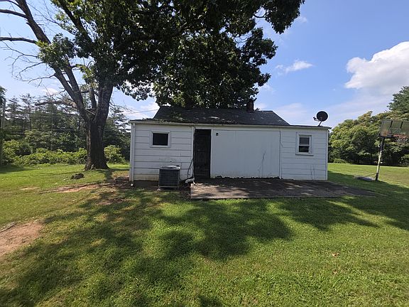 5th image of 195 Woodland Forest Dr