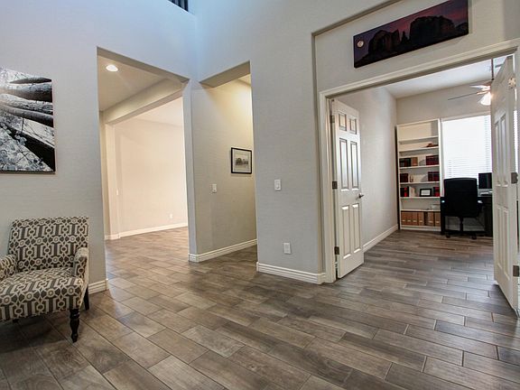 5th image of 4087 E Comstock Dr