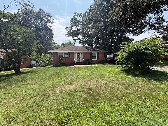 3rd image of 7715 Durvin Dr