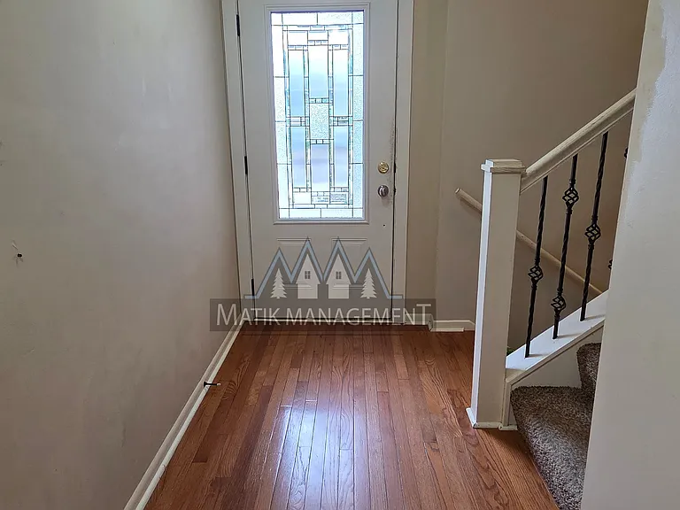 2609 25th St NW — Photo 10