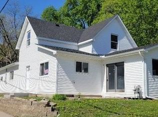 308 Main St W, Carver, MN 55315