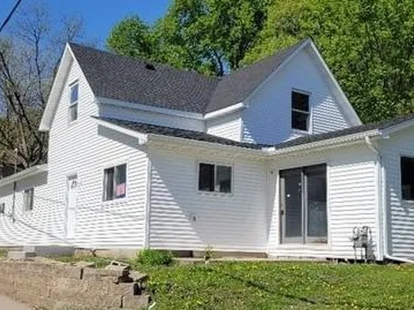 308 Main St W, Carver, MN 55315