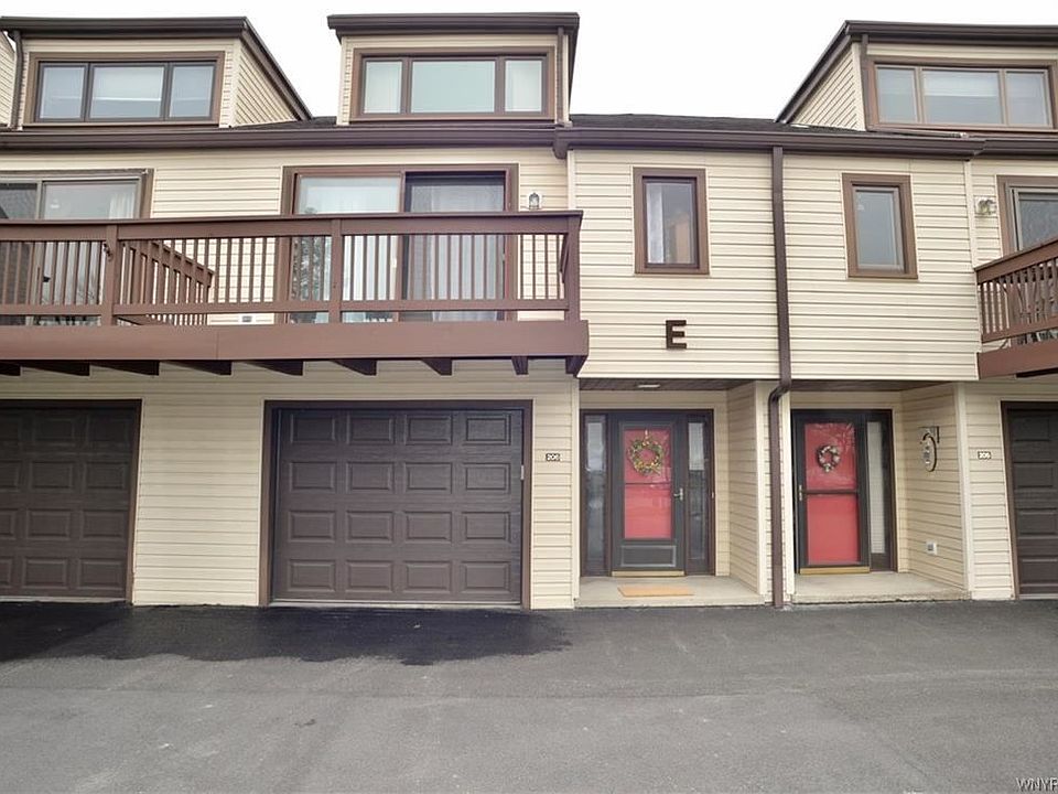 1st image of 206 Old Meadow Dr