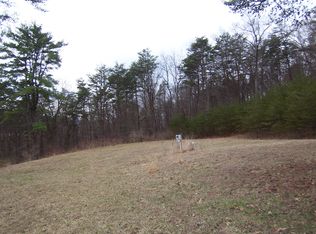 73 Whispering Pines Dr, Lock Haven, PA 17745