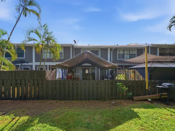 799 HILL Drive #E, West Palm Beach, FL 33415