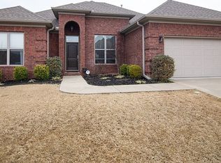 12 Valley Ranch Cv, Little Rock, AR 72223