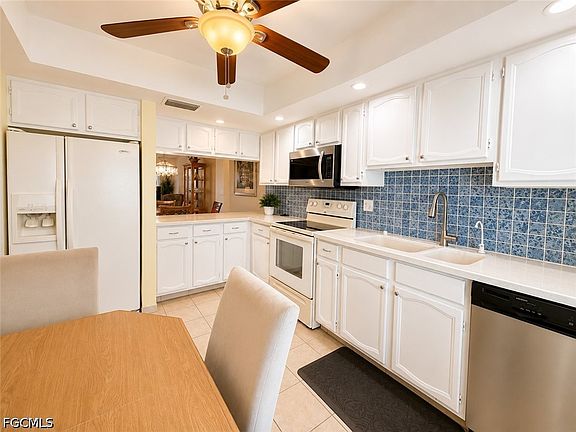 4th image of 1615 SE 46th Ln APT 202