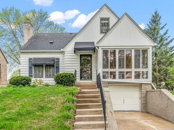 2820 McKinley St NE, Minneapolis, MN 55418