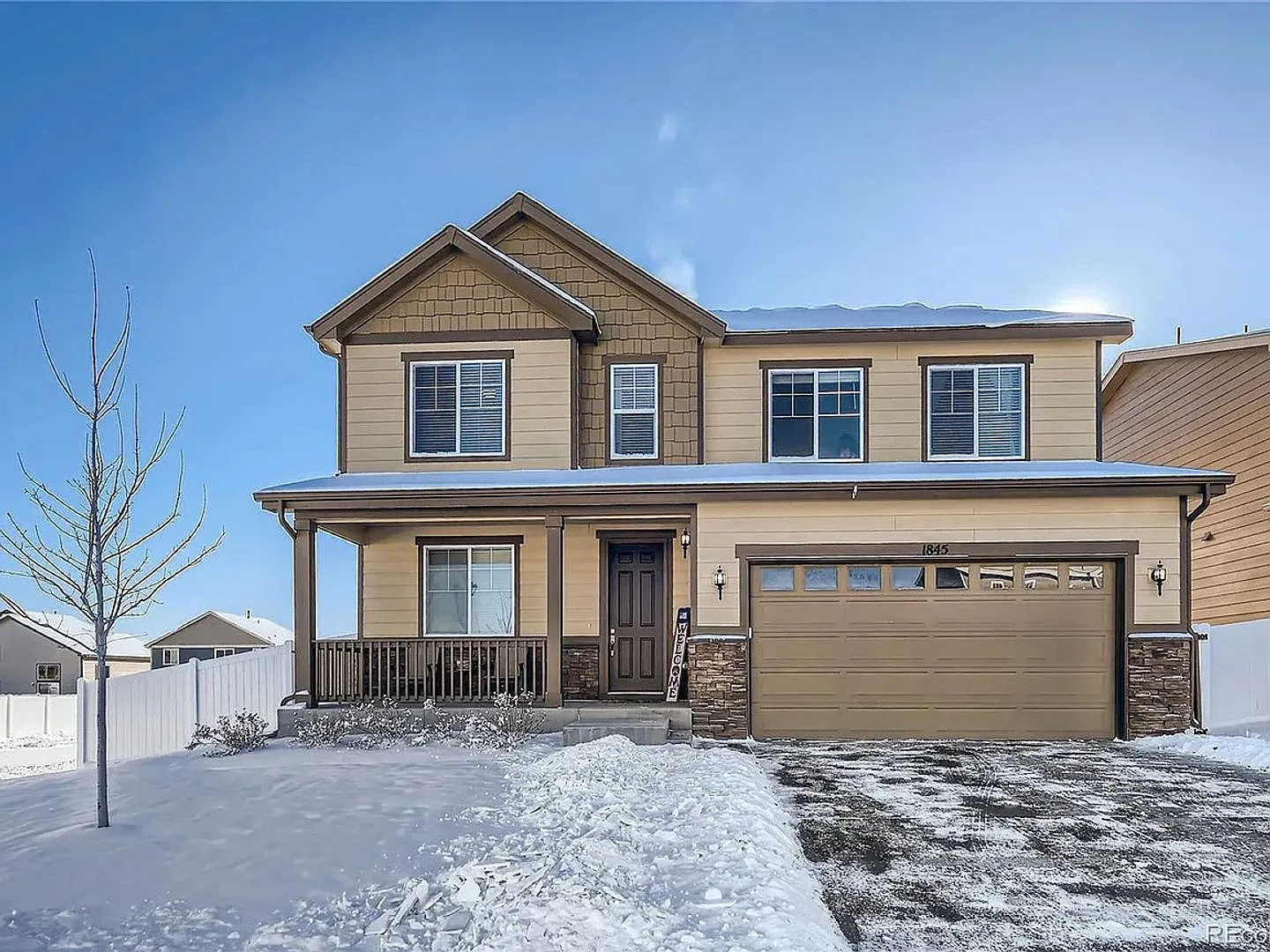 Beautiful Home in Windsor — Photo 4