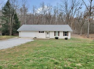 1805 Poplar Dr, Crossville, TN 38571