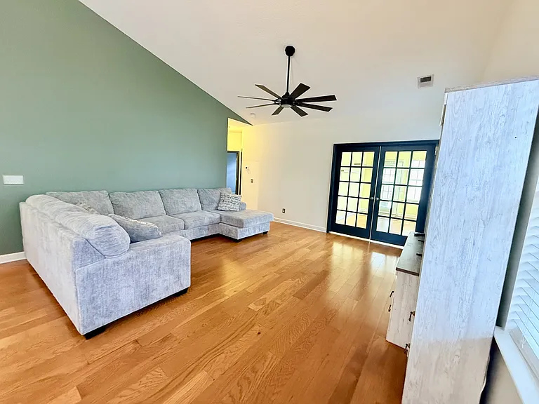Living room_06032025