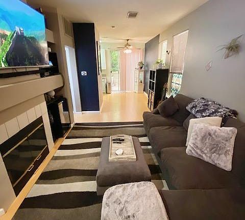 3rd image of 6008 Delsea Pl