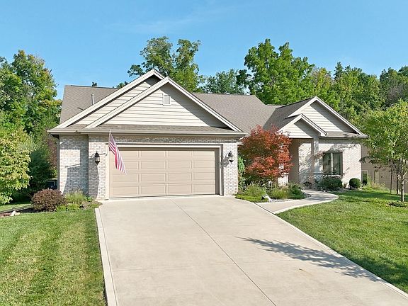 2nd image of 10150 Woodland Rdg W