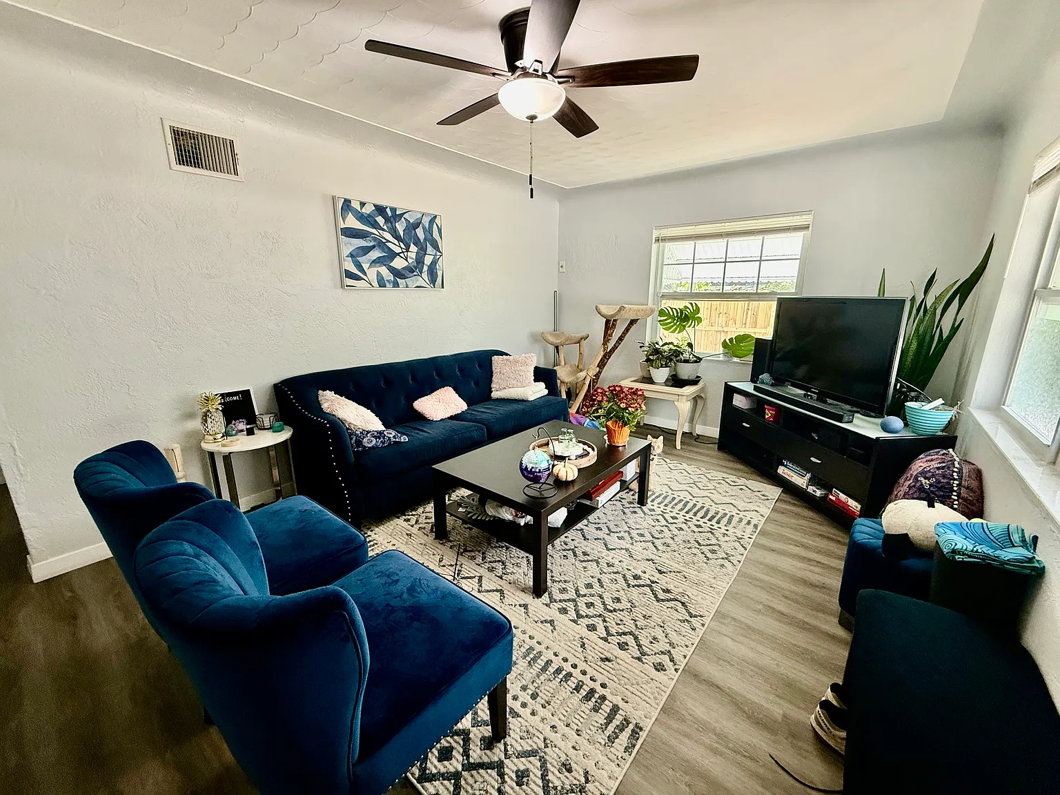 3 bed, 1257 sqft, $1,200 — Photo 3