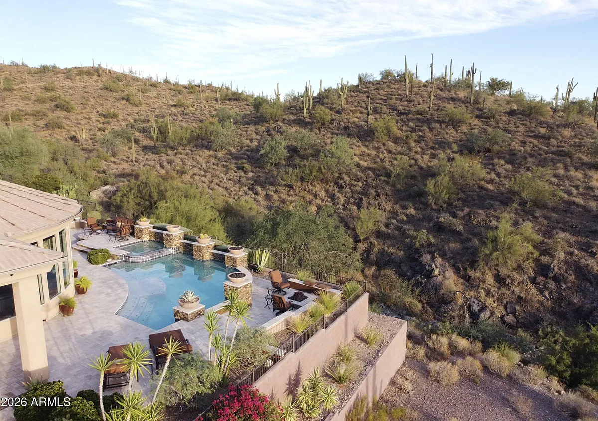 Building Photo - 42121 N Anthem Creek Dr