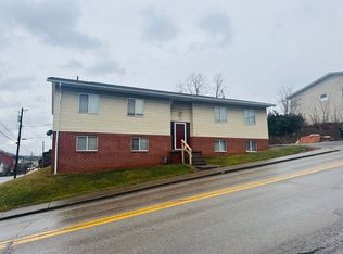4 Unit Apartment Building in Star City, Morgantown, WV 26505