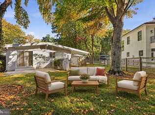 6614 Melody Ln, Bethesda, MD 20817