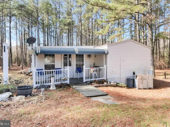 22139 Royal Oak Rd, Quantico, MD 21856
