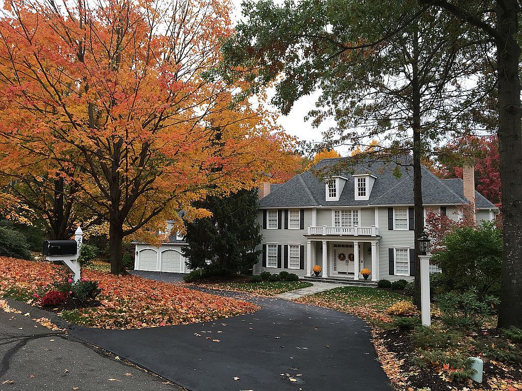 40 Northgate, Avon, CT 06001 Zillow