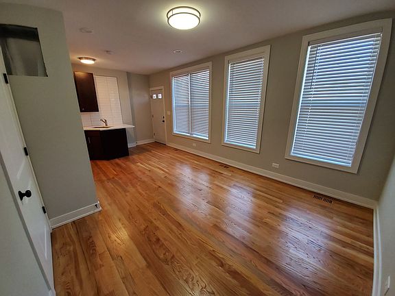 3rd image of 2435 S California Blvd #2725-27