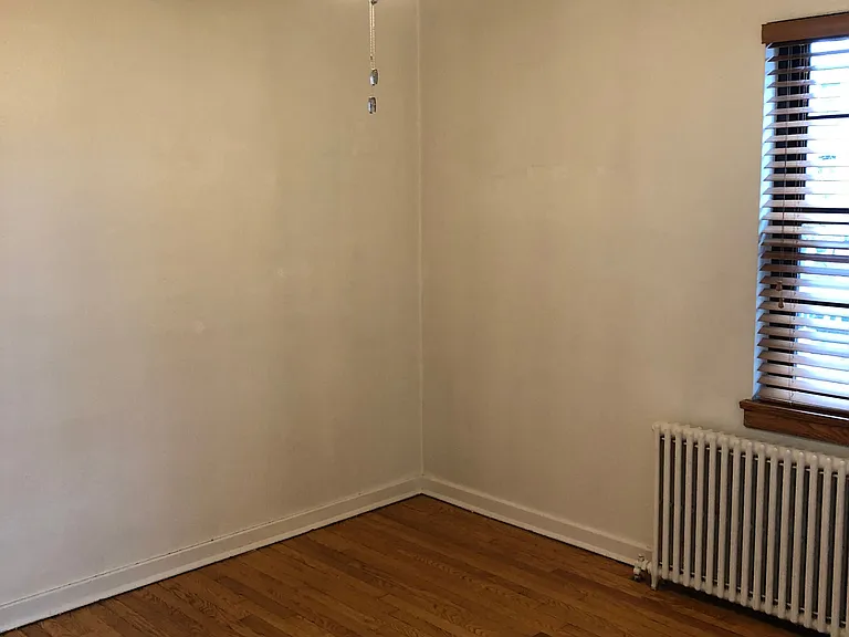 Virginia Apartments — Photo 28