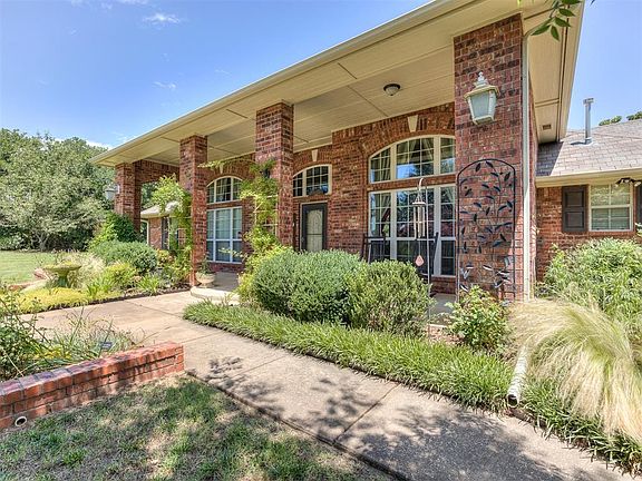 4th image of 1715 Quail Creek Dr