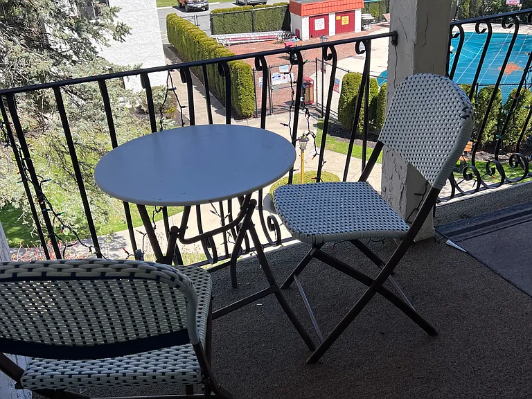 320 Fellsview Ter #326-C — Photo 12