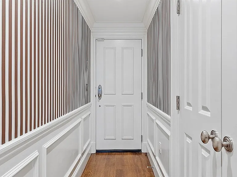 48 Commonwealth Ave #1B — Photo 6