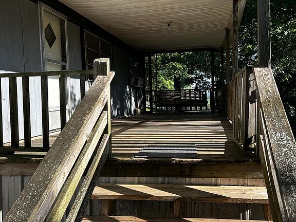 5th image of 355 Cedar Lane Rd