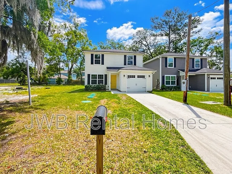 1209 Ellis Rd S — Photo 23