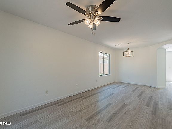 2nd image of 403 E ANGELINE Avenue
