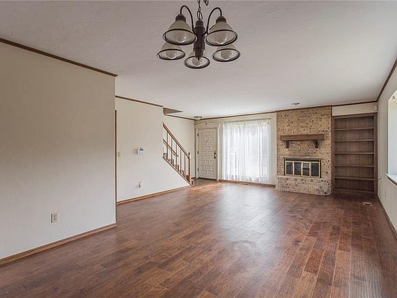 2nd image of 2139 NW 118th Ter