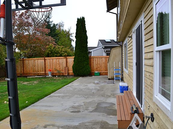 4th image of 18630 68th Ave W