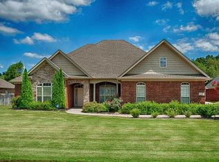 117 Dogwood Ridge Dr, New Market, AL 35761